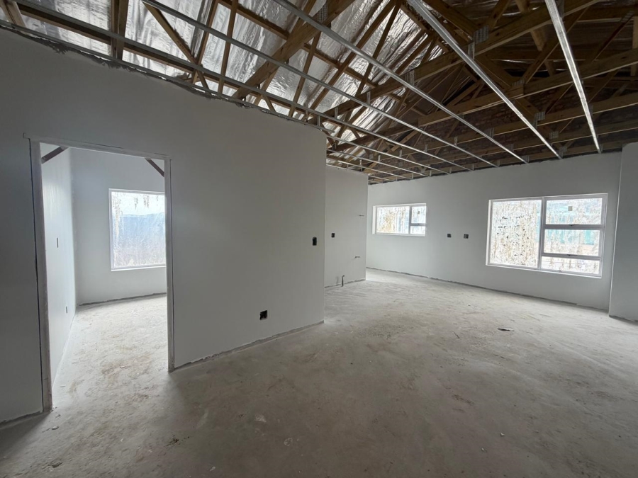 3 Bedroom Property for Sale in Fraaiuitsig Western Cape